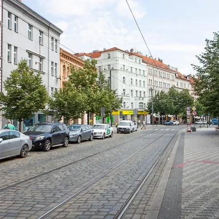 Appartamento Blueground Vrsovice Near Park Peaceful Area Prg-6 Praga