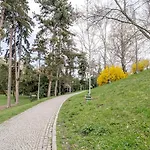 Apartamento Blueground Vrsovice Near Park Peaceful Area Prg-6 Praga