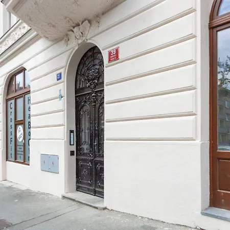 Apartmán Blueground Vrsovice Near Park Peaceful Area Prg-6 *